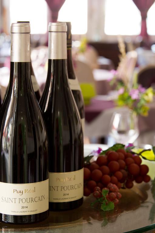 Logis Hotel-Restaurant Le Chene Vert Saint-Pourçain-sur-Sioule Εξωτερικό φωτογραφία